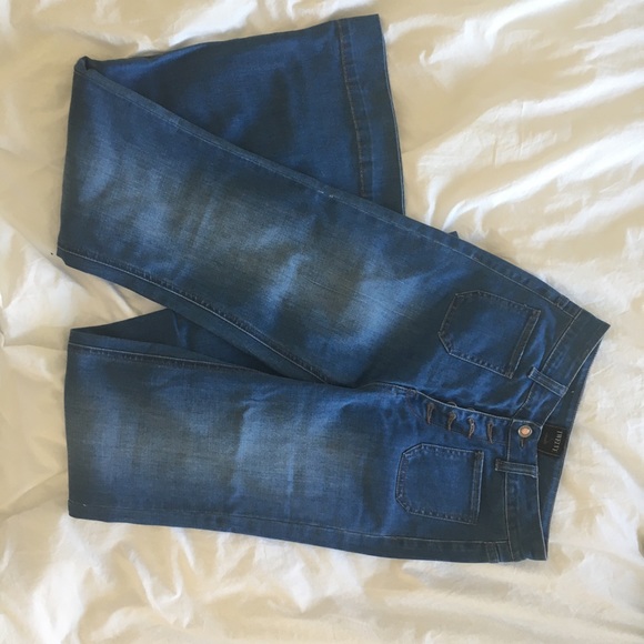 High Waisted Boho Jeans - Picture 3 of 3
